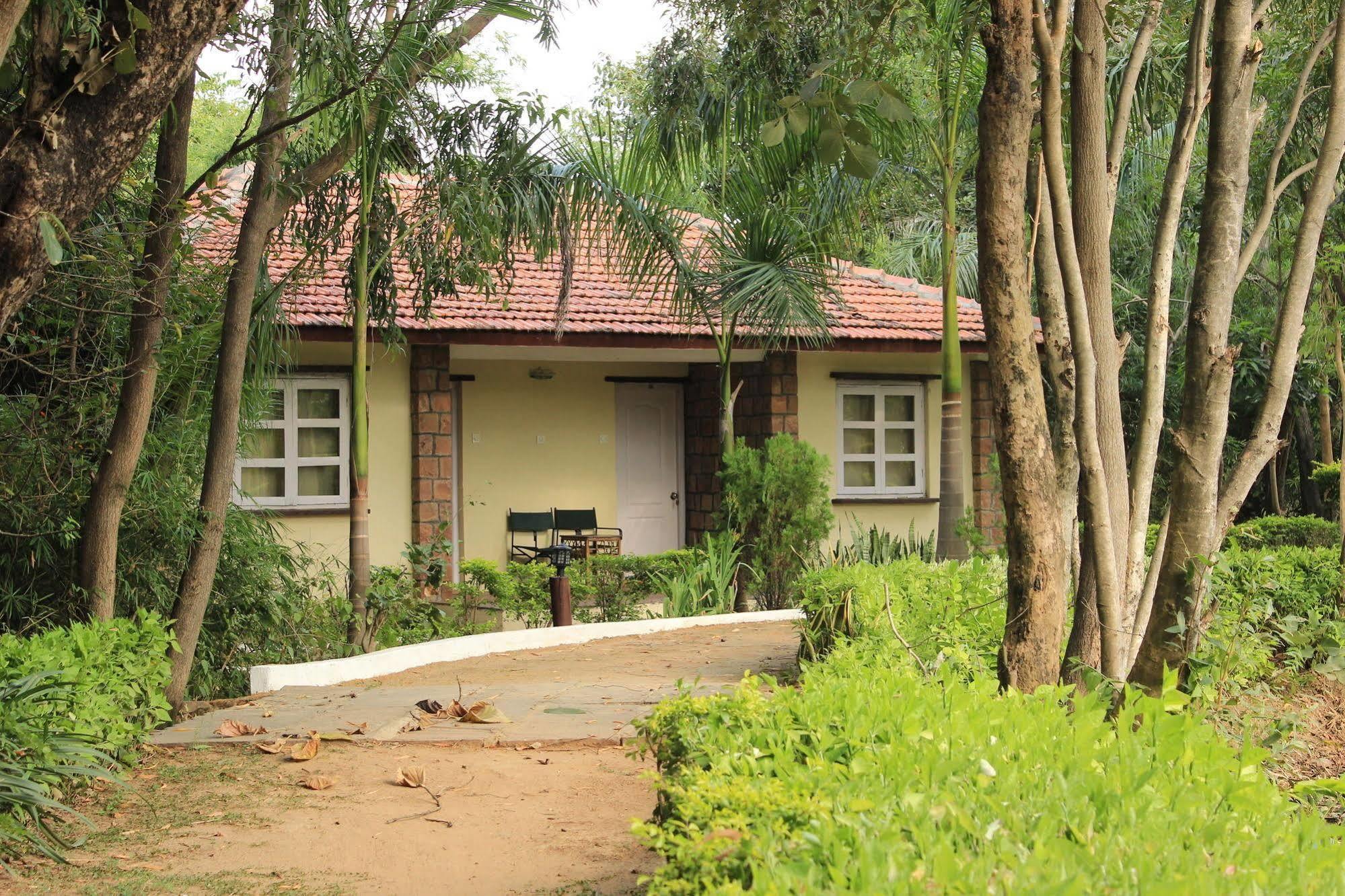 Tiger Trails Resort Tāla Exterior foto